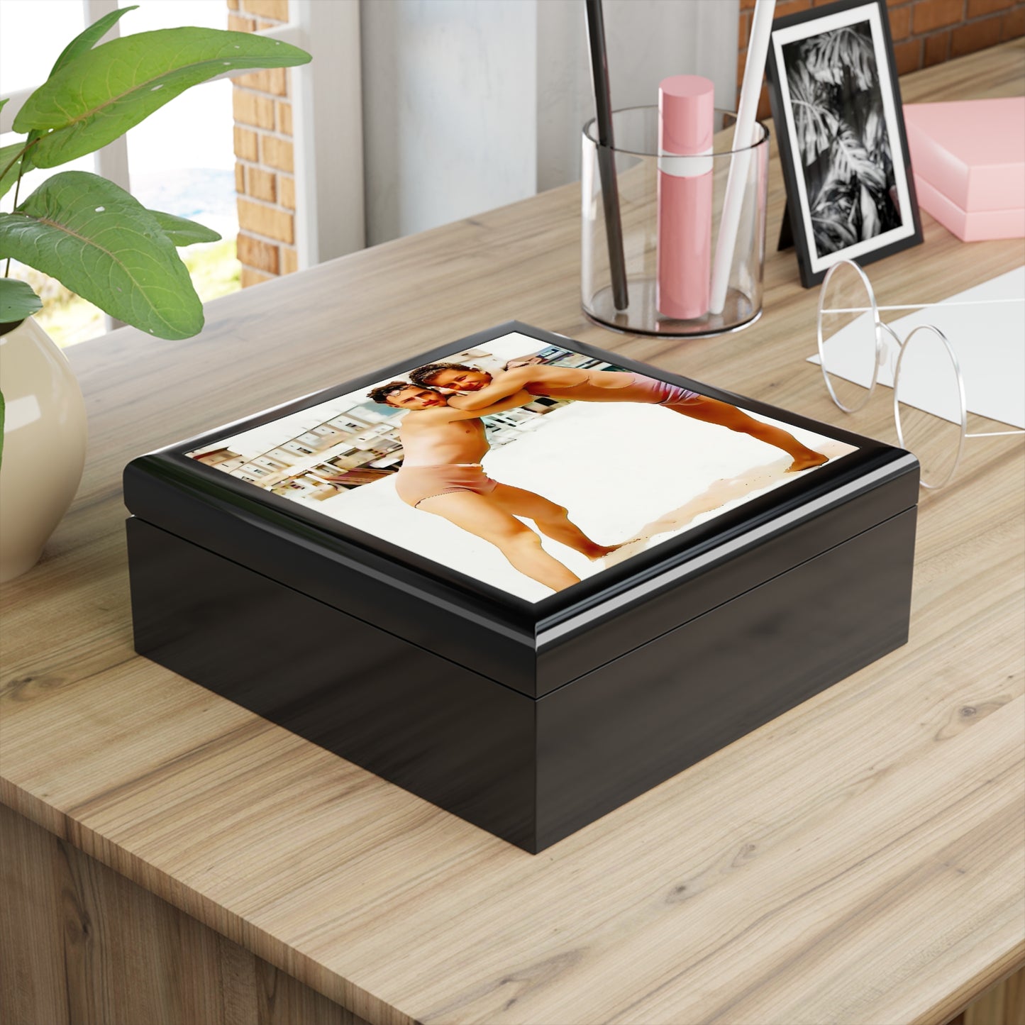 nager 014 | Keepsake Box