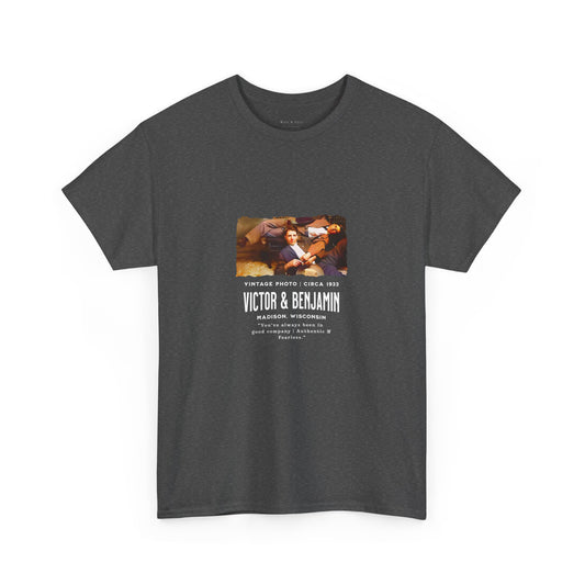 paire 020 | Vintage Photo - 1933 Victor & Benjamin Madison WI Gay Couple Unique Pride T-shirt Gift