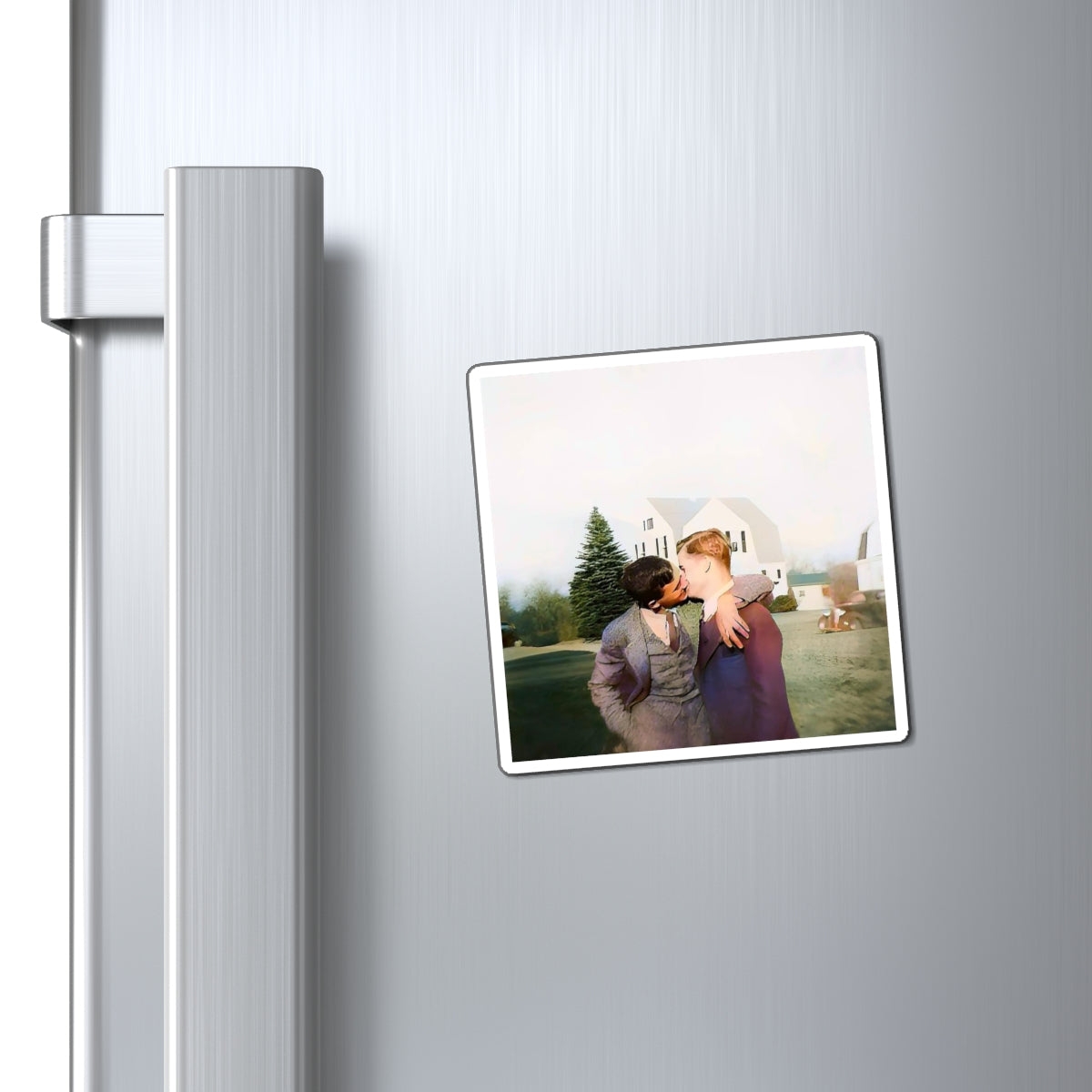 paire 005 | Magnets Vintage Gay Couple Photo Farm Suits Husband Kiss Old Car Gift Present LGBTQ