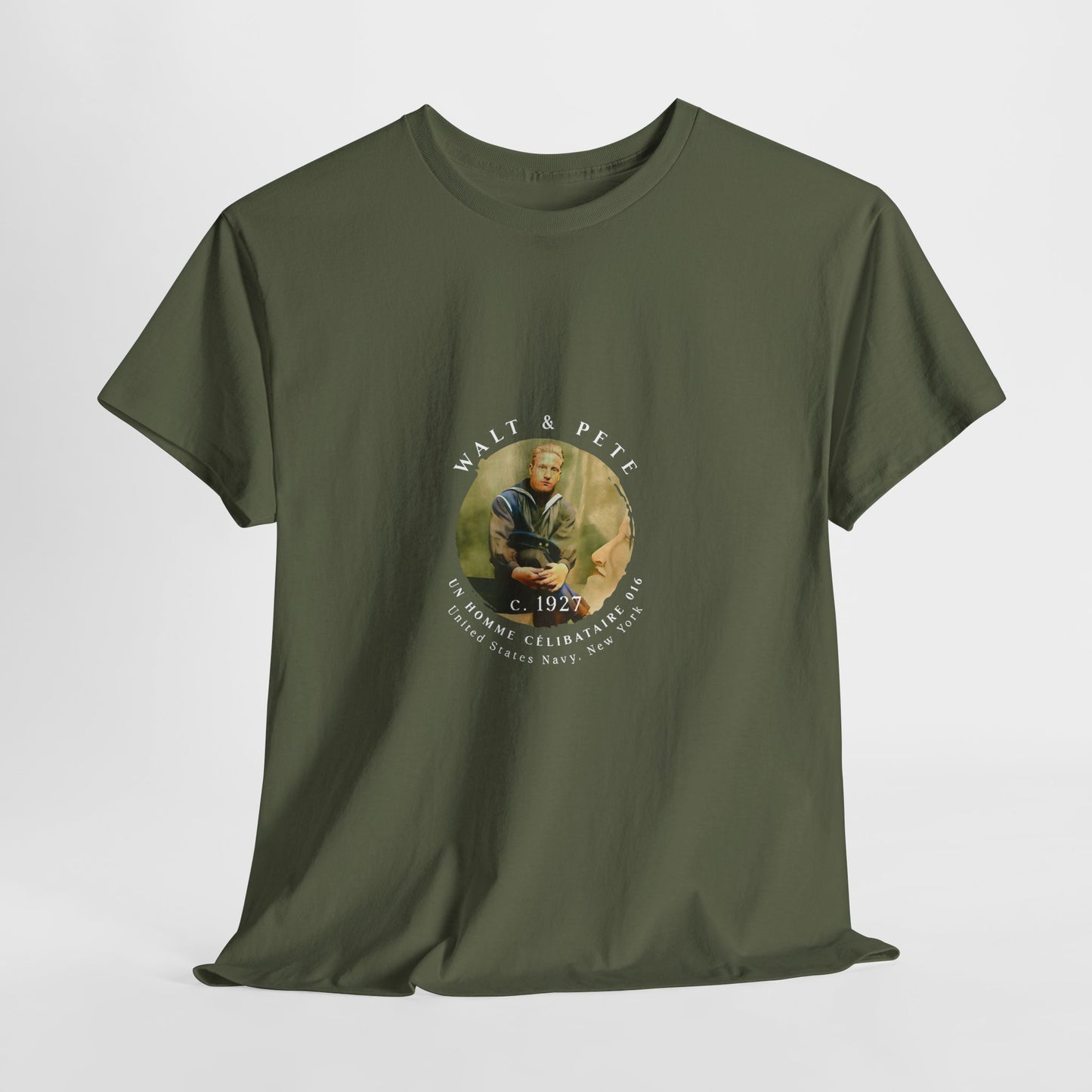 un homme célibataire 016 | Vintage Photo T-Shirt US Navy Art Deco Paper Moon Sailor Stage Prop