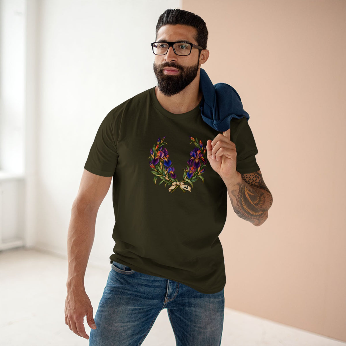 Palestinian Faqqua Iris Pride T-Shirt | Arabic Fakhr Laurel Wreath Tee