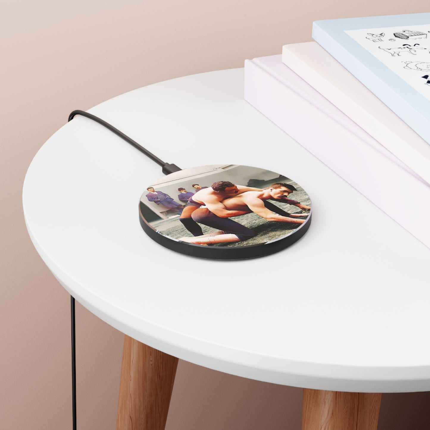 hommes 016 | Wireless Charger Vintage Wrestling Photo Mat Wrestler Gay LGBTQ Queer Jock Gym Dad Gift