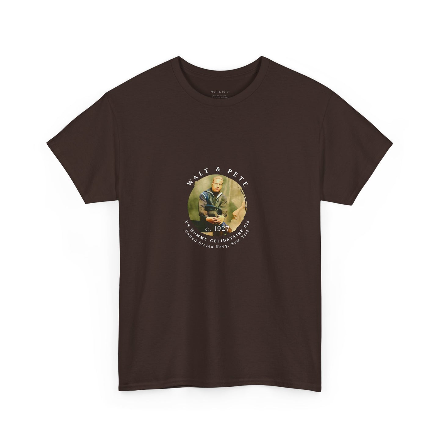 un homme célibataire 016 | Vintage Photo T-Shirt US Navy Art Deco Paper Moon Sailor Stage Prop