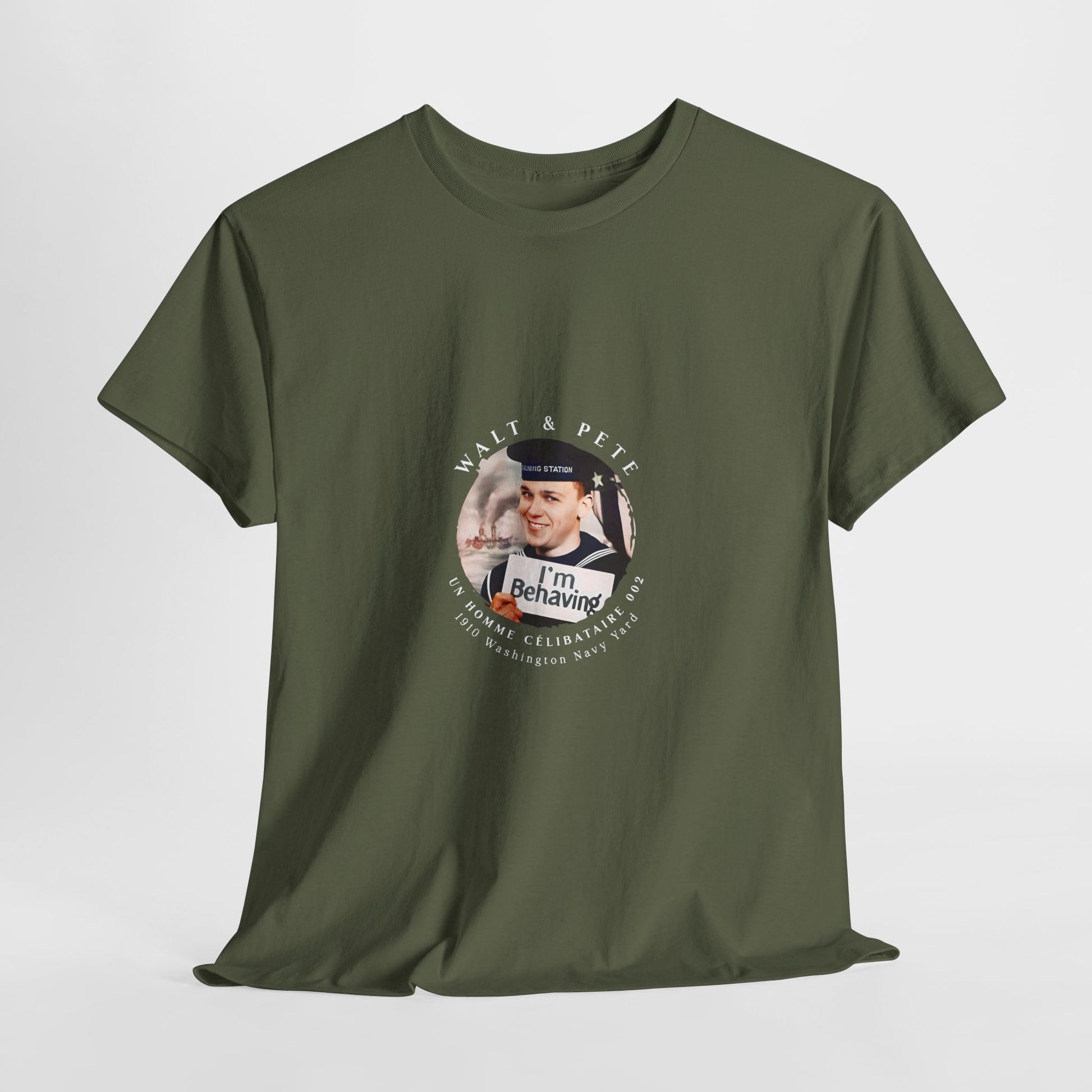 un homme célibataire 002 | Vintage Photo T-Shirt USN U.S. Navy Uniform Warcraft Steam Ship Patriotic