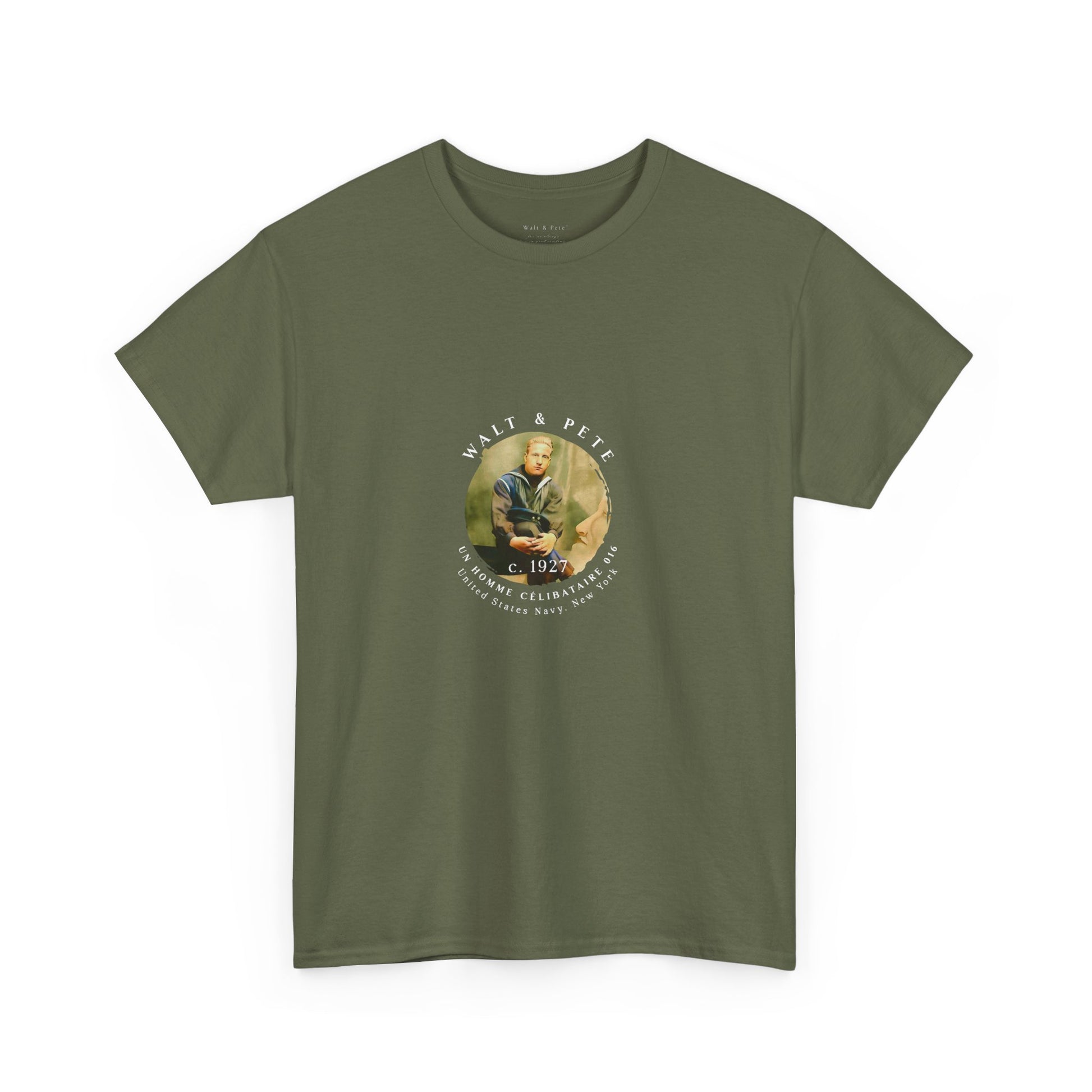 un homme célibataire 016 | Vintage Photo T-Shirt US Navy Art Deco Paper Moon Sailor Stage Prop