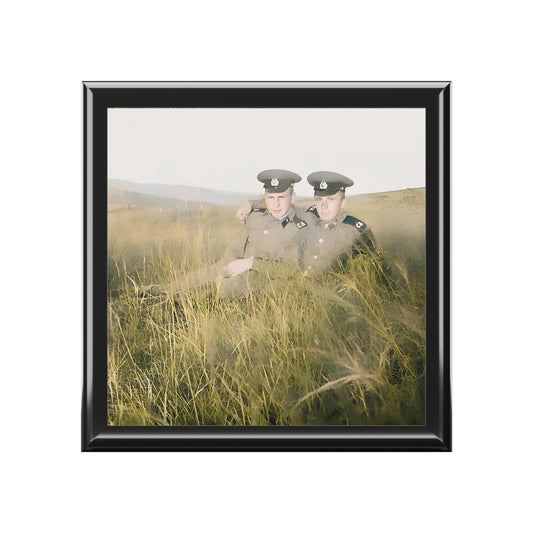 paire 082 | Keepsake Box Vintage Ukraine Soldiers Gay LGBTQ Wheat Field Queer Affectionate