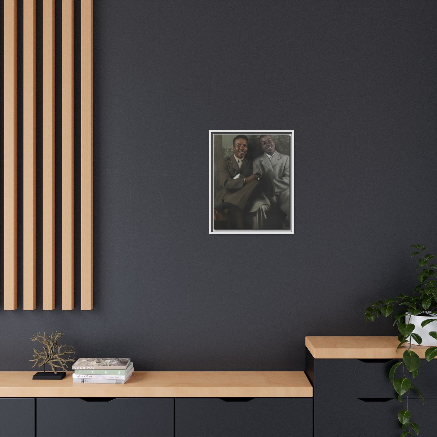 paire 095 | Framed Vintage Photo - Matte Canvas