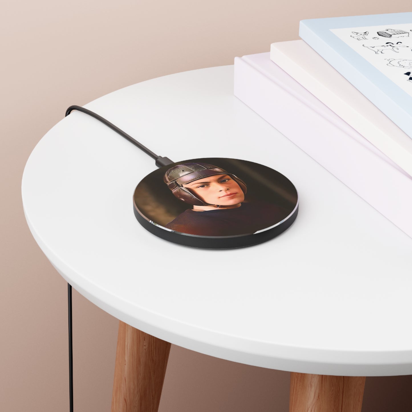 celibataire 013 | Wireless Charger Vintage Football Player High School Varsity Gay Queer LGBTQ Gift