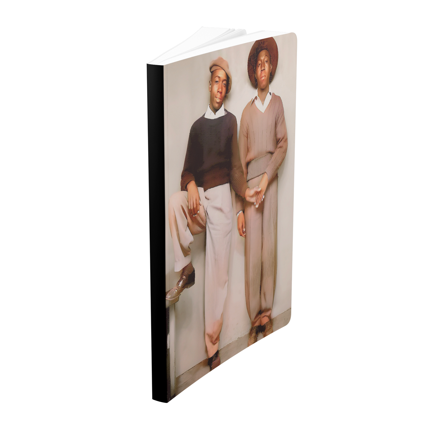 paire_112_Vintage_Photo__Softcover_Note_Standing_Angle_Mockup.png