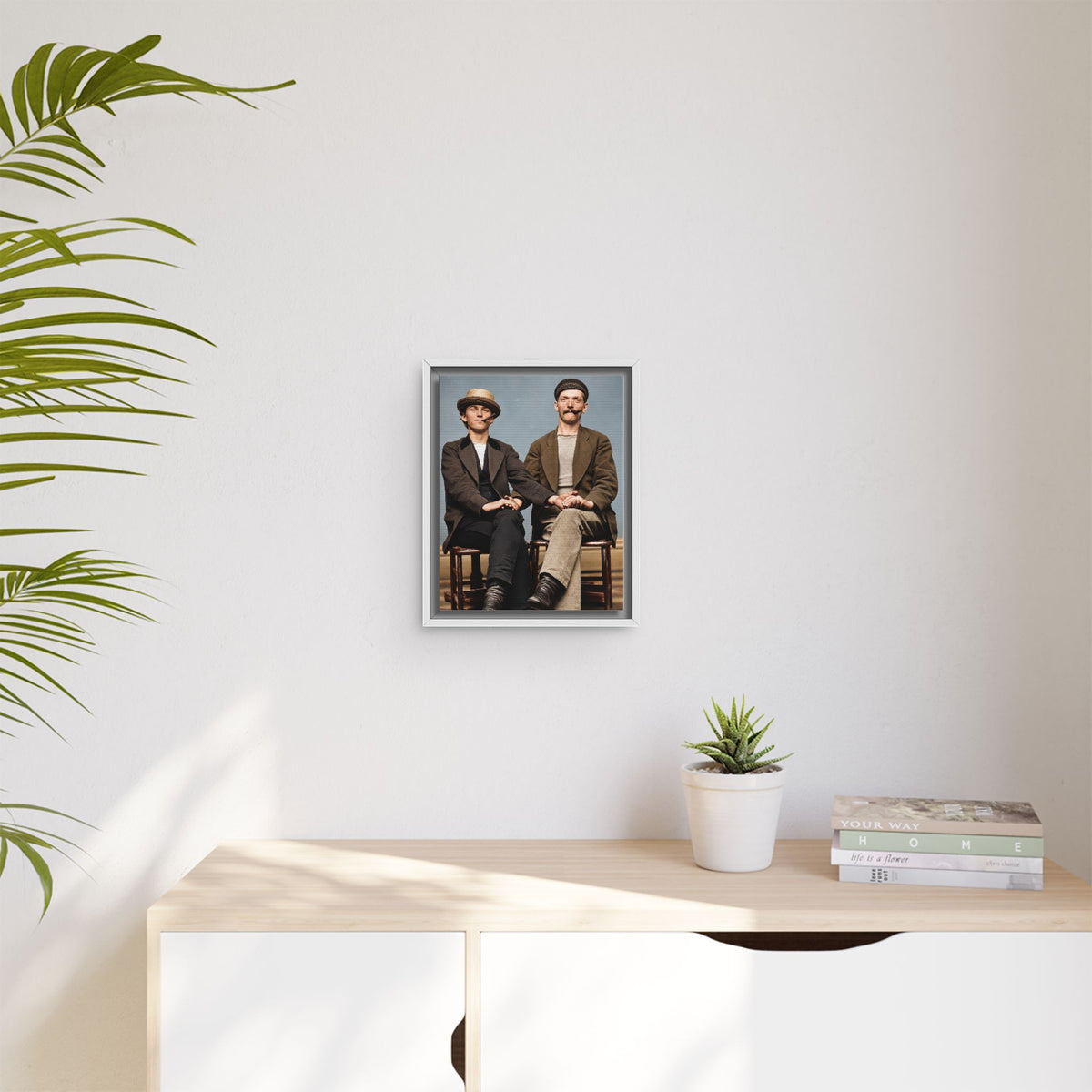 paire 170 | Framed Vintage Photo - Matte Canvas