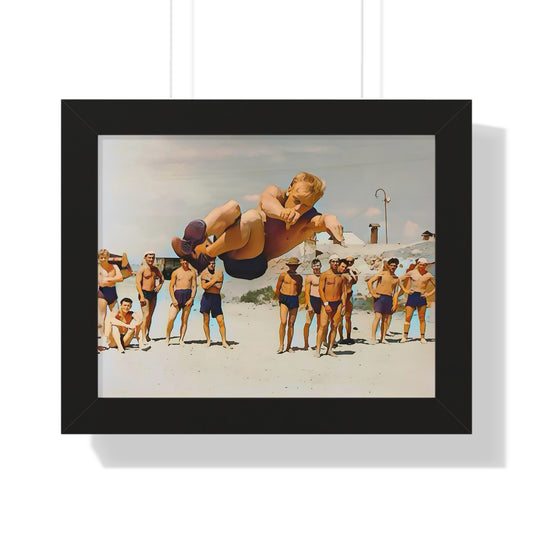 hommes 009 | Framed Poster Vintage Jump Photo Beach Army USA WWII Gay Queer LGBTQ Gift Uncle Brother