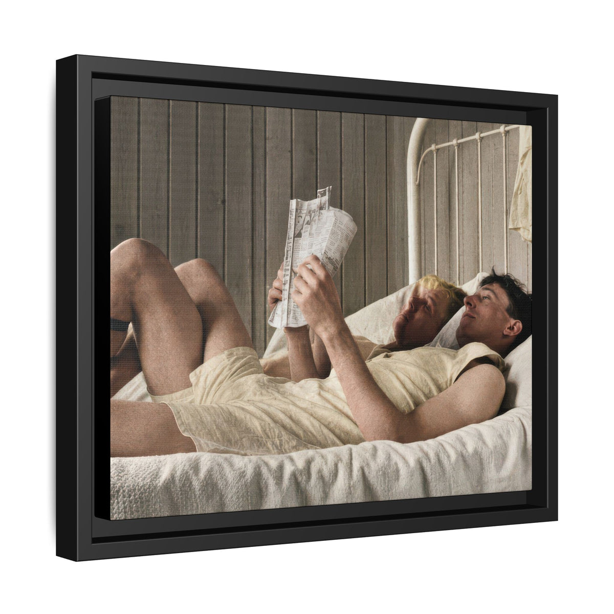 paire 160 | Framed Vintage Photo - Matte Canvas
