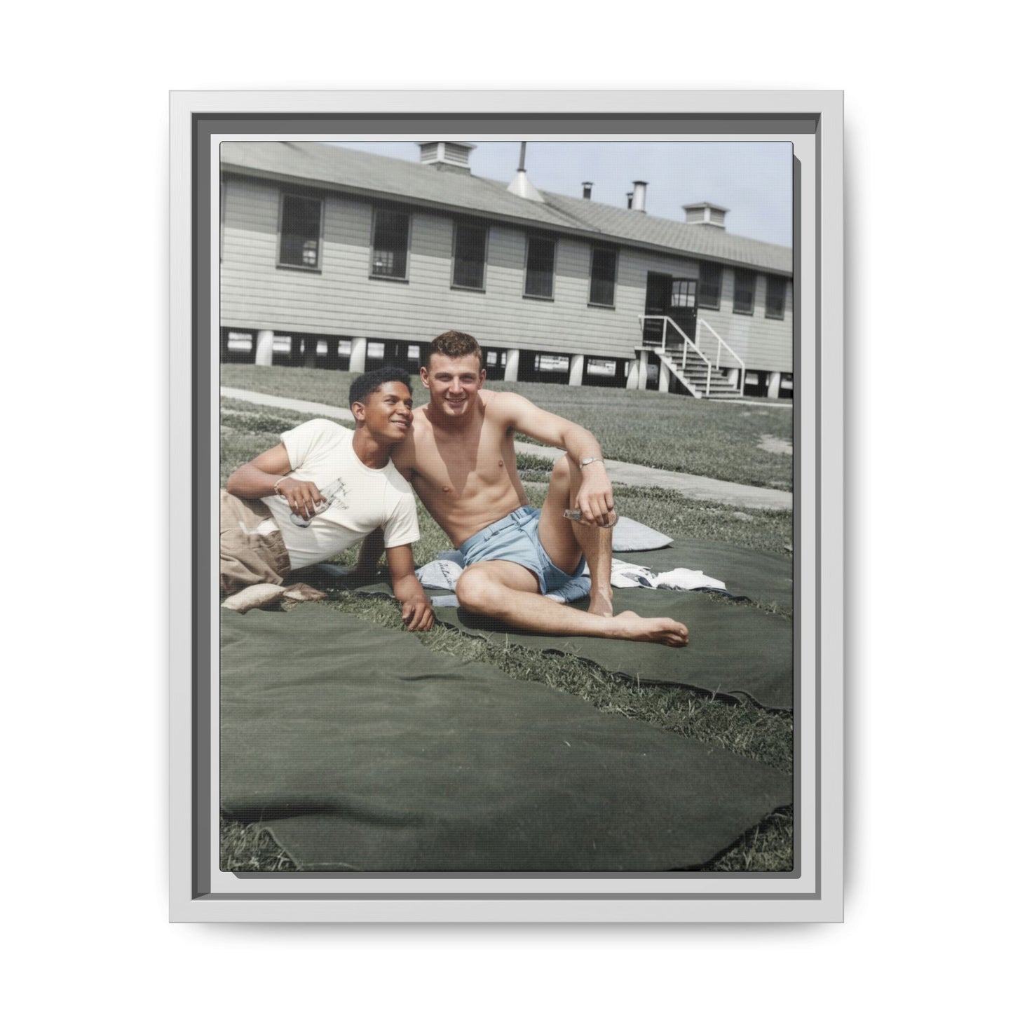 paire 038 | Framed Vintage Photo - Matte Canvas