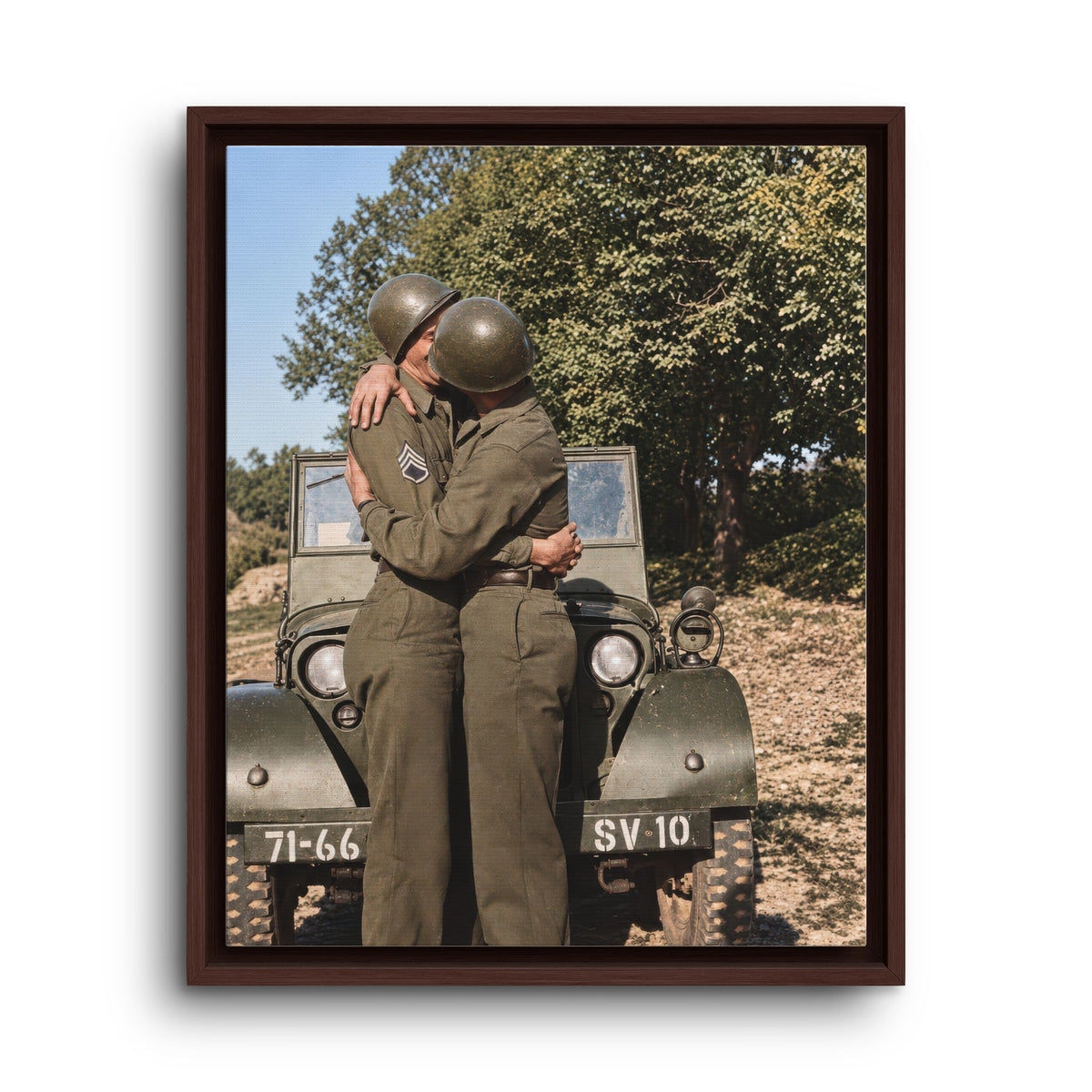 paire 065 | Framed Vintage Photo - Matte Canvas