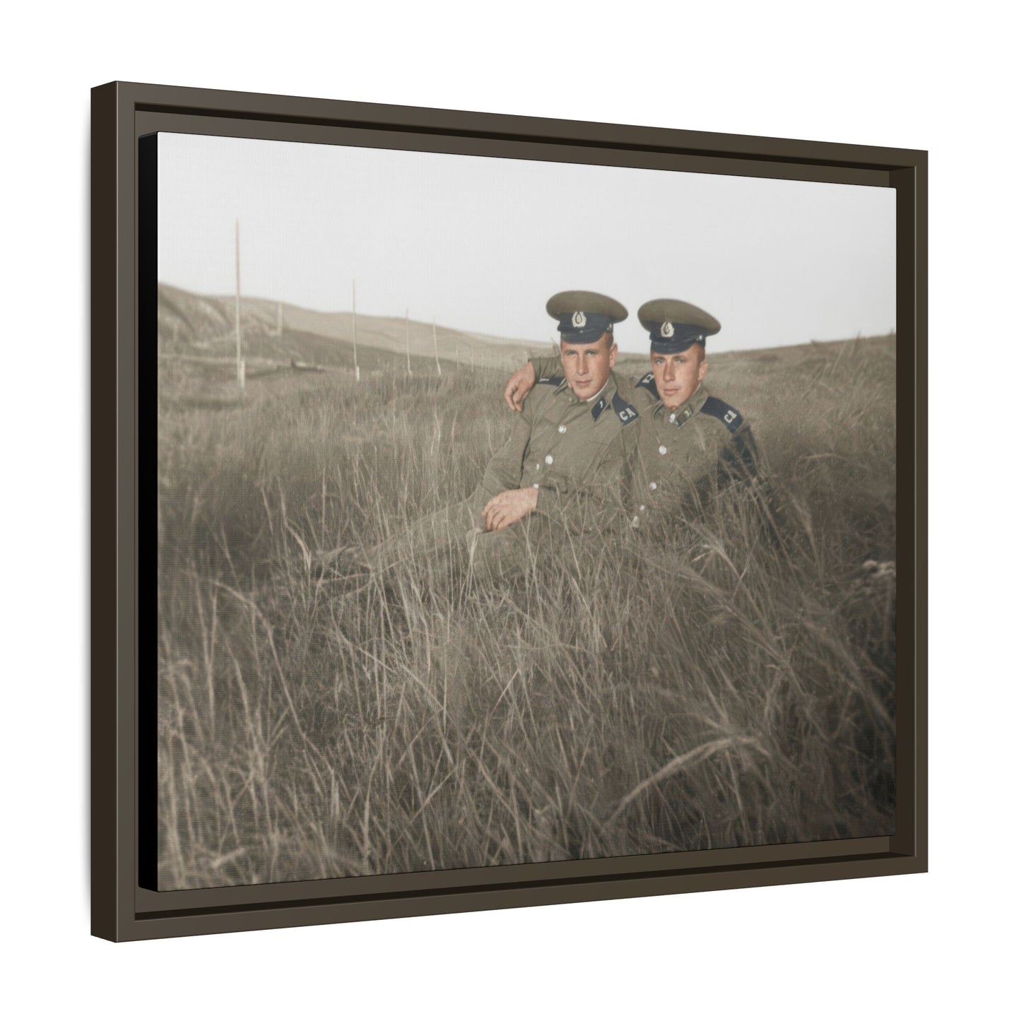 paire 082 | Framed Vintage Photo - Matte Canvas