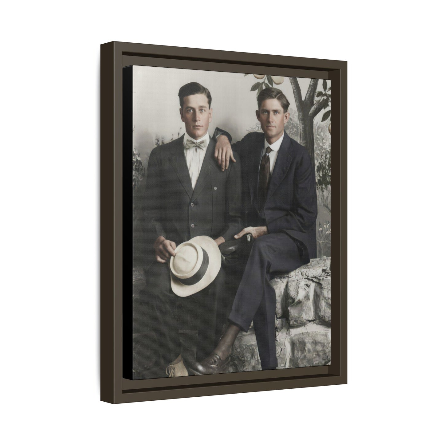 paire 062 | Framed Vintage Photo - Matte Canvas