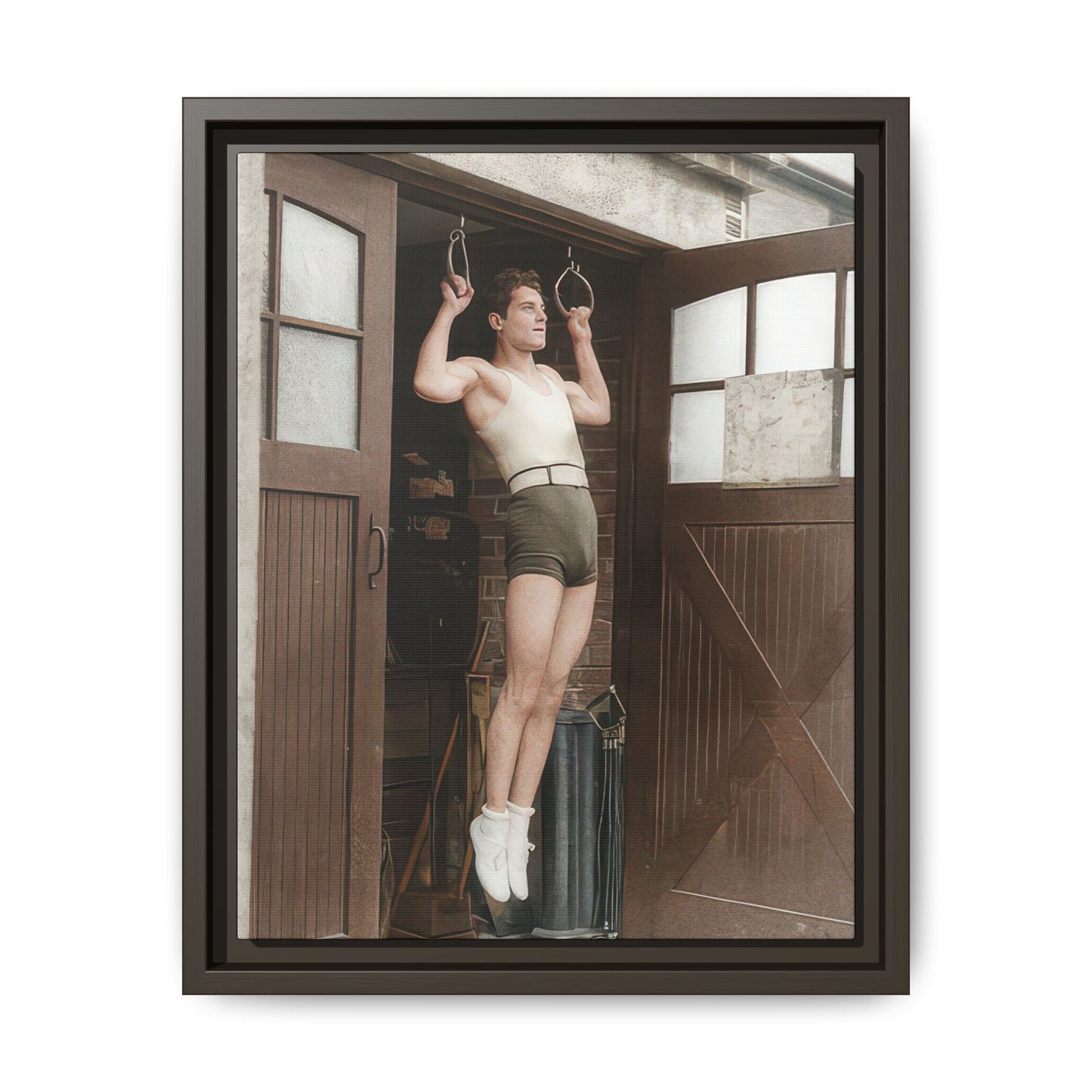 athlétisme 031 | Framed Vintage Photo - Matte Canvas