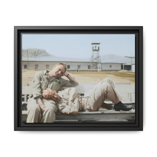 paire 096 | Framed Vintage Photo - Matte Canvas