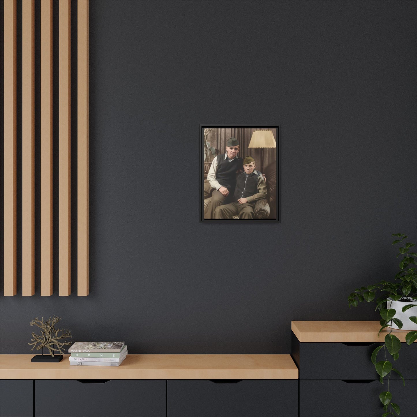 paire 071 | Framed Vintage Photo - Matte Canvas