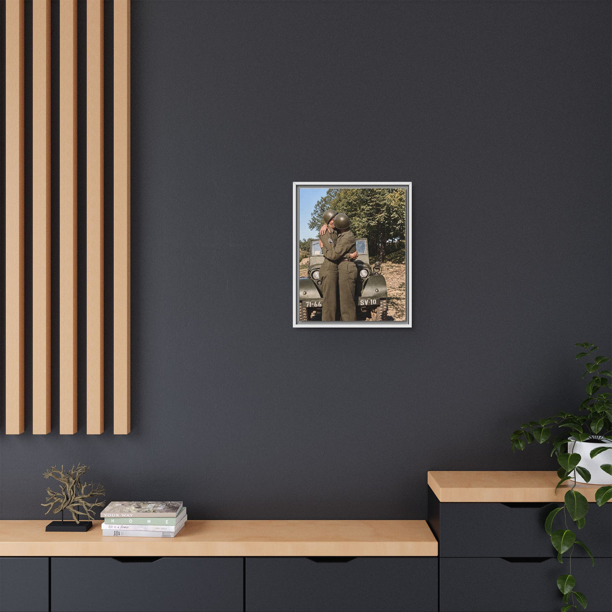 paire 065 | Framed Vintage Photo - Matte Canvas