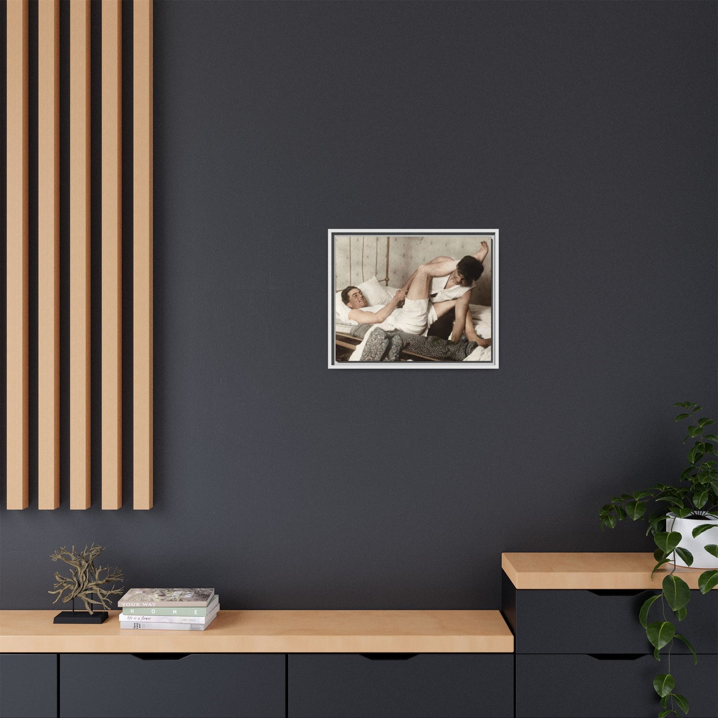 paire 016 | Framed Vintage Photo - Matte Canvas