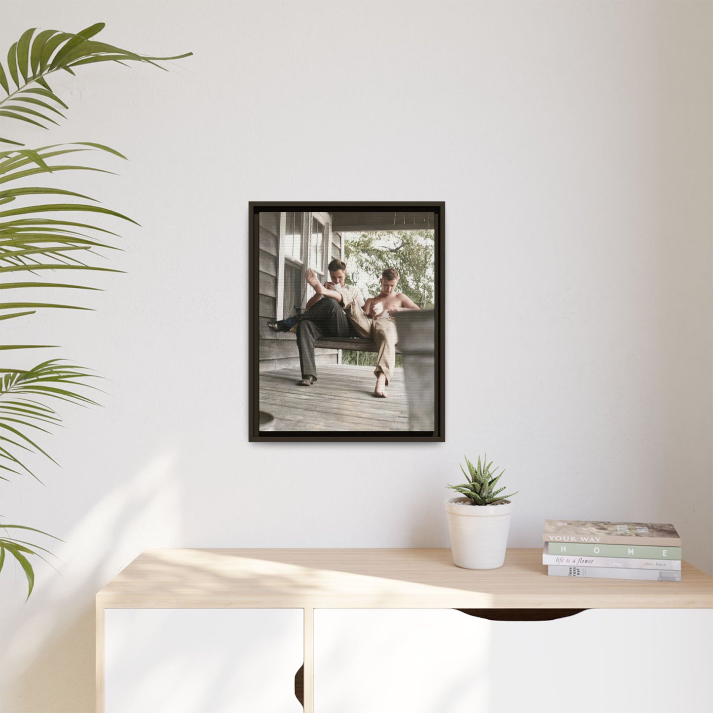 paire 051 | Framed Vintage Photo - Matte Canvas