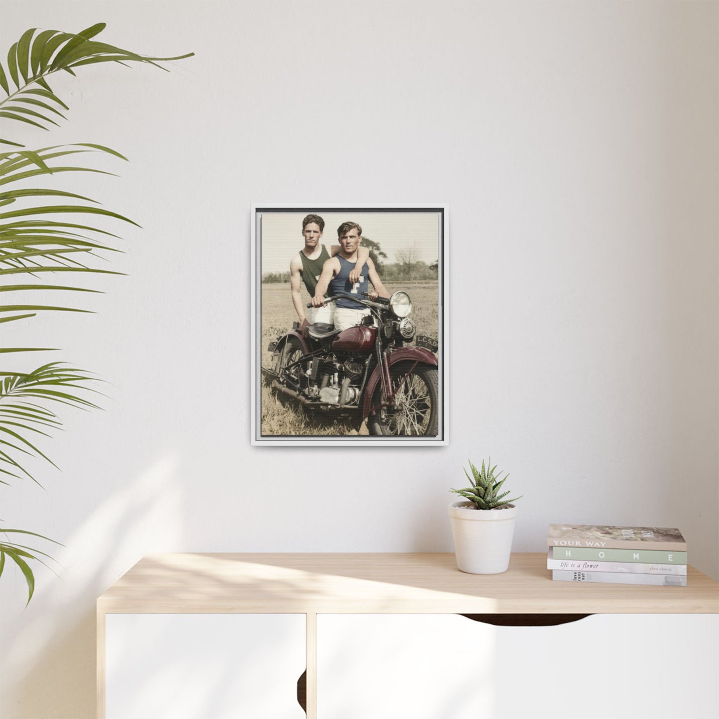 paire 055 | Framed Vintage Photo - Matte Canvas