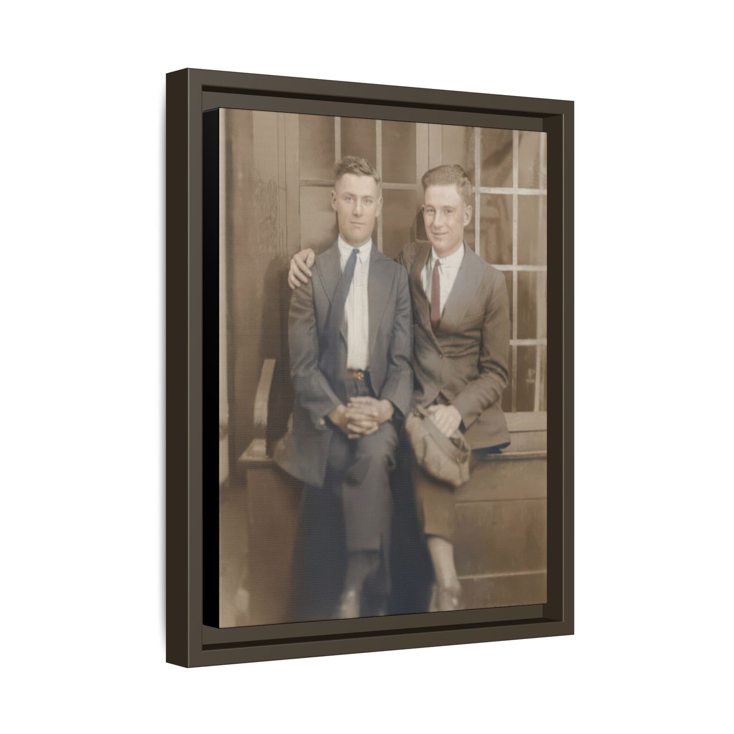 paire 105 | Framed Vintage Photo - Matte Canvas