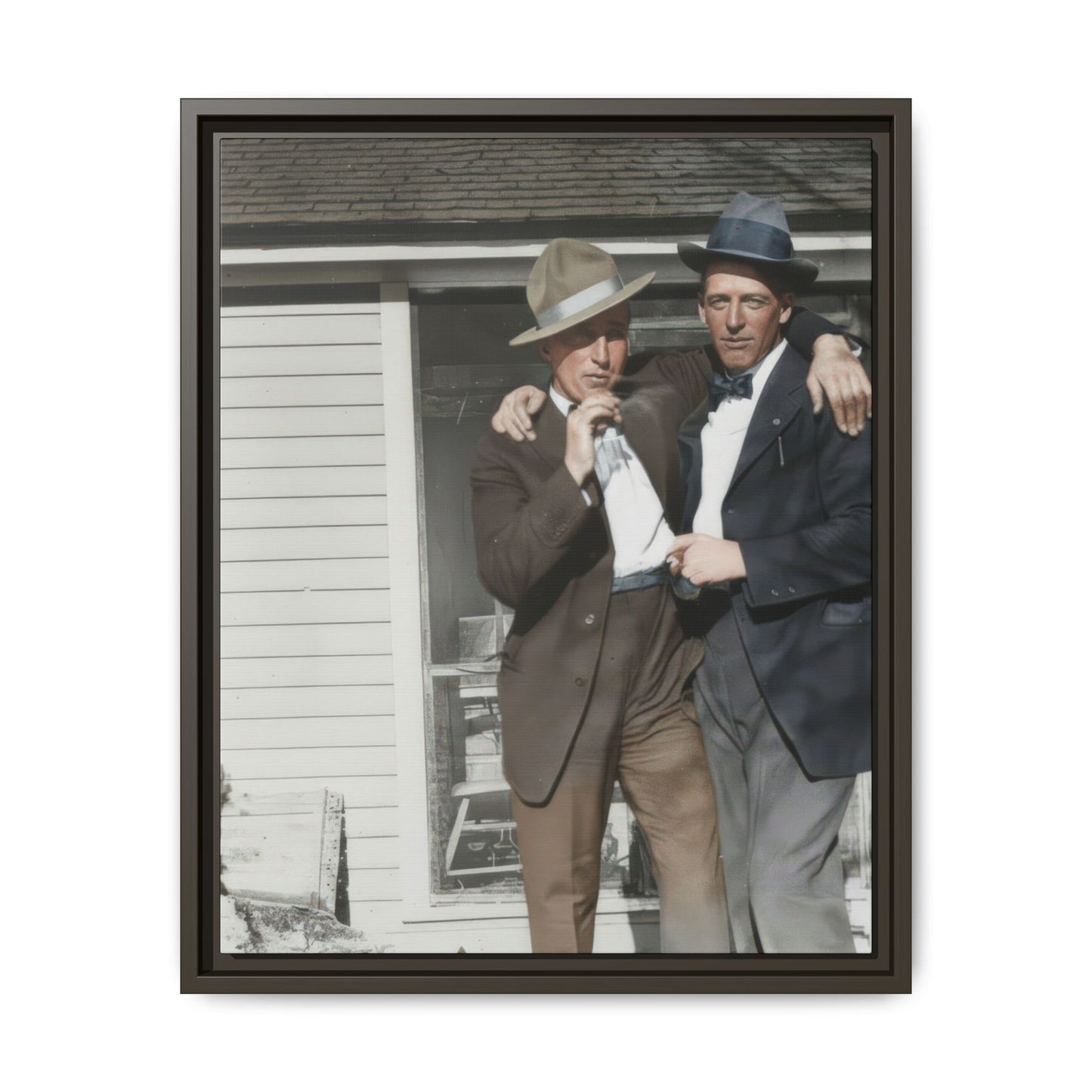paire 041 | Framed Vintage Photo - Matte Canvas