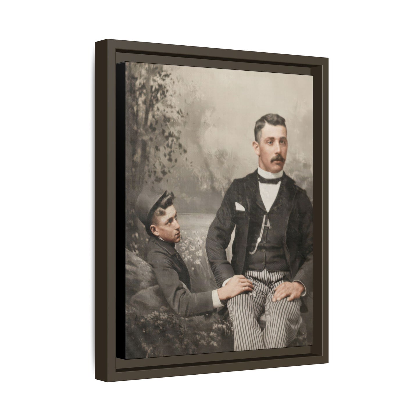 paire 100 | Framed Vintage Photo - Matte Canvas