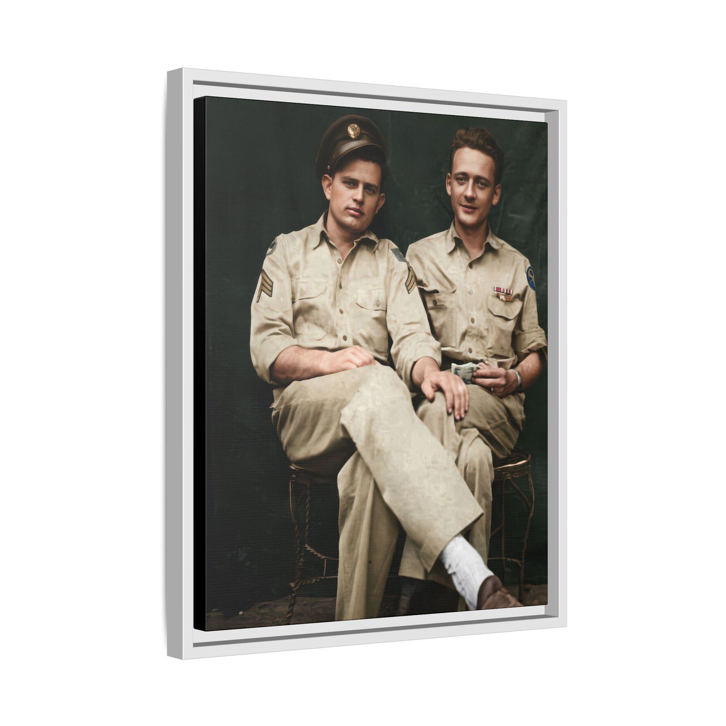 paire 135 | Framed Vintage Photo - Matte Canvas
