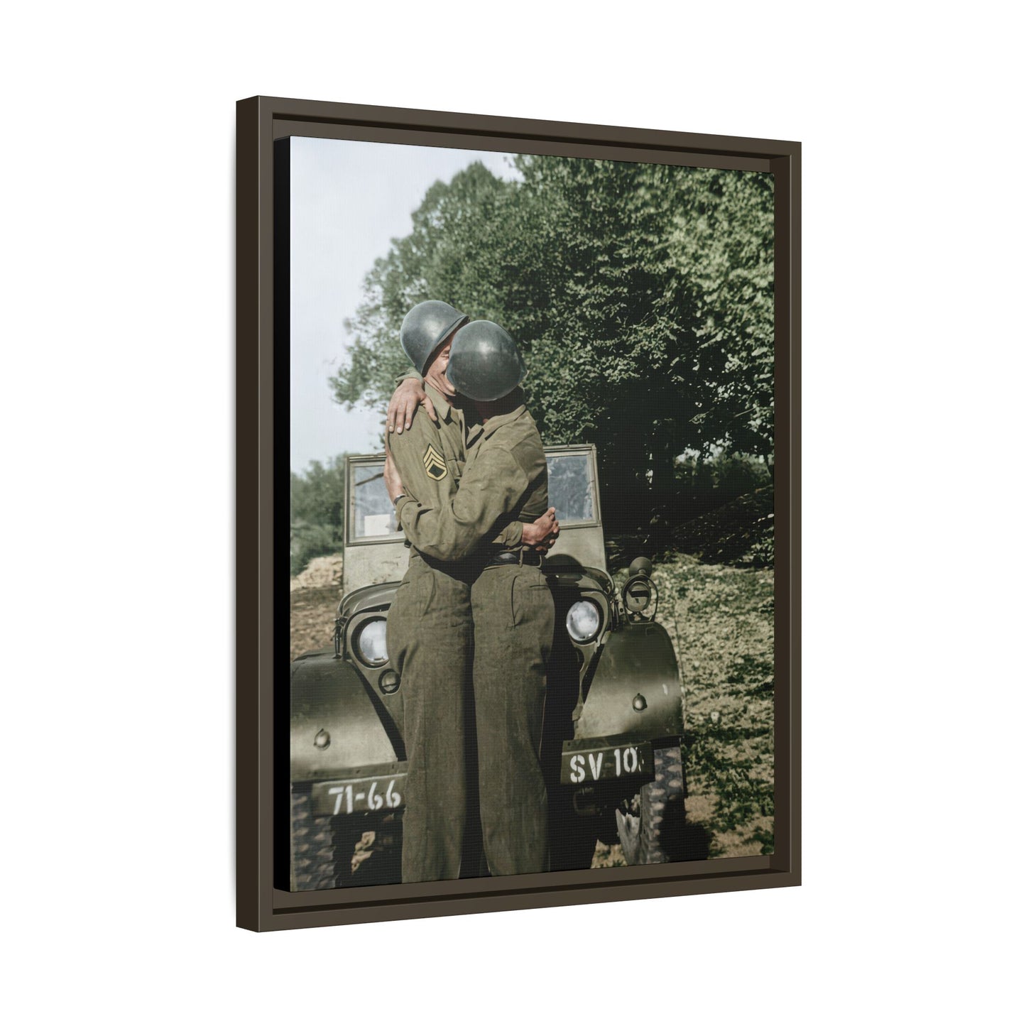 paire 065 | Framed Vintage Photo - Matte Canvas