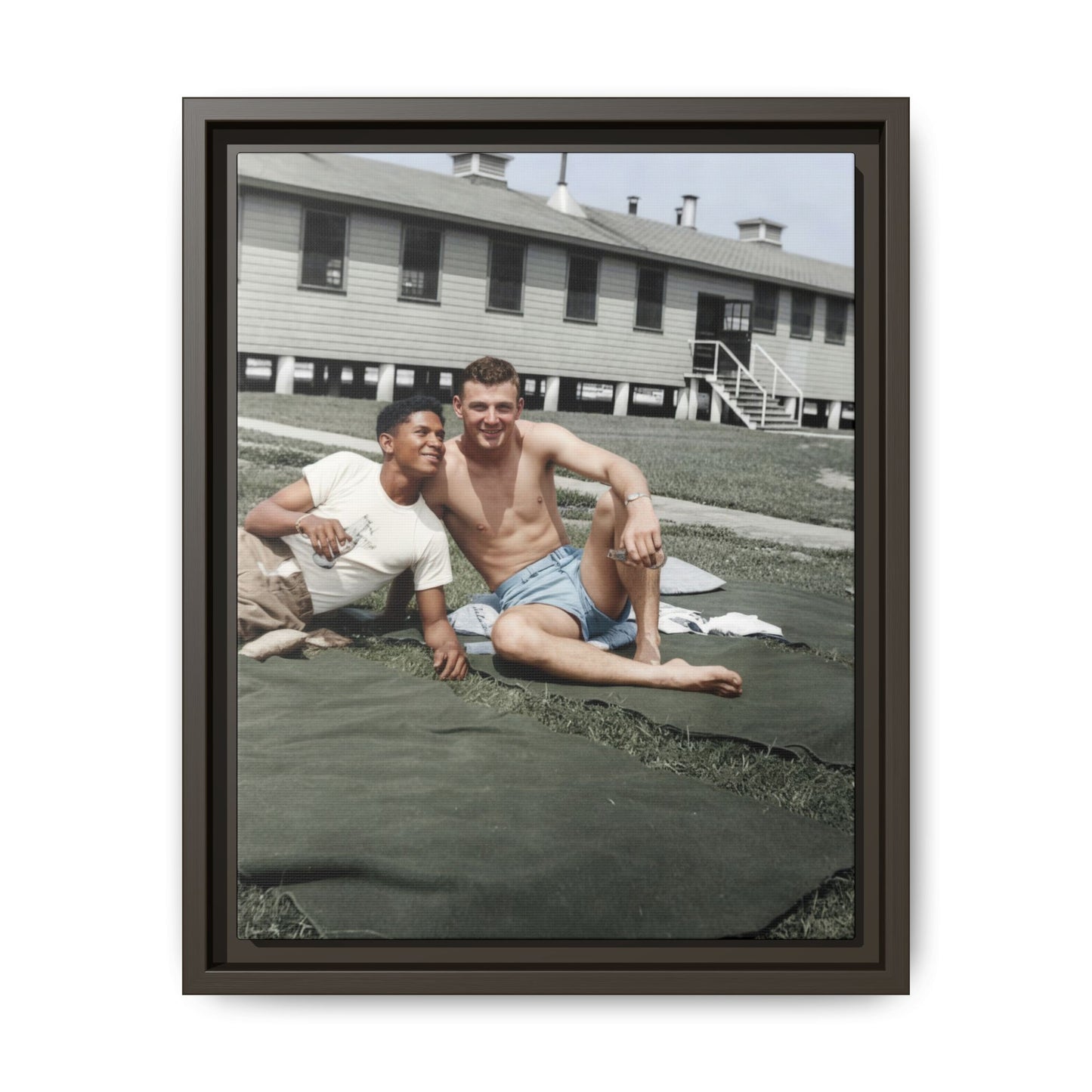 paire 038 | Framed Vintage Photo - Matte Canvas