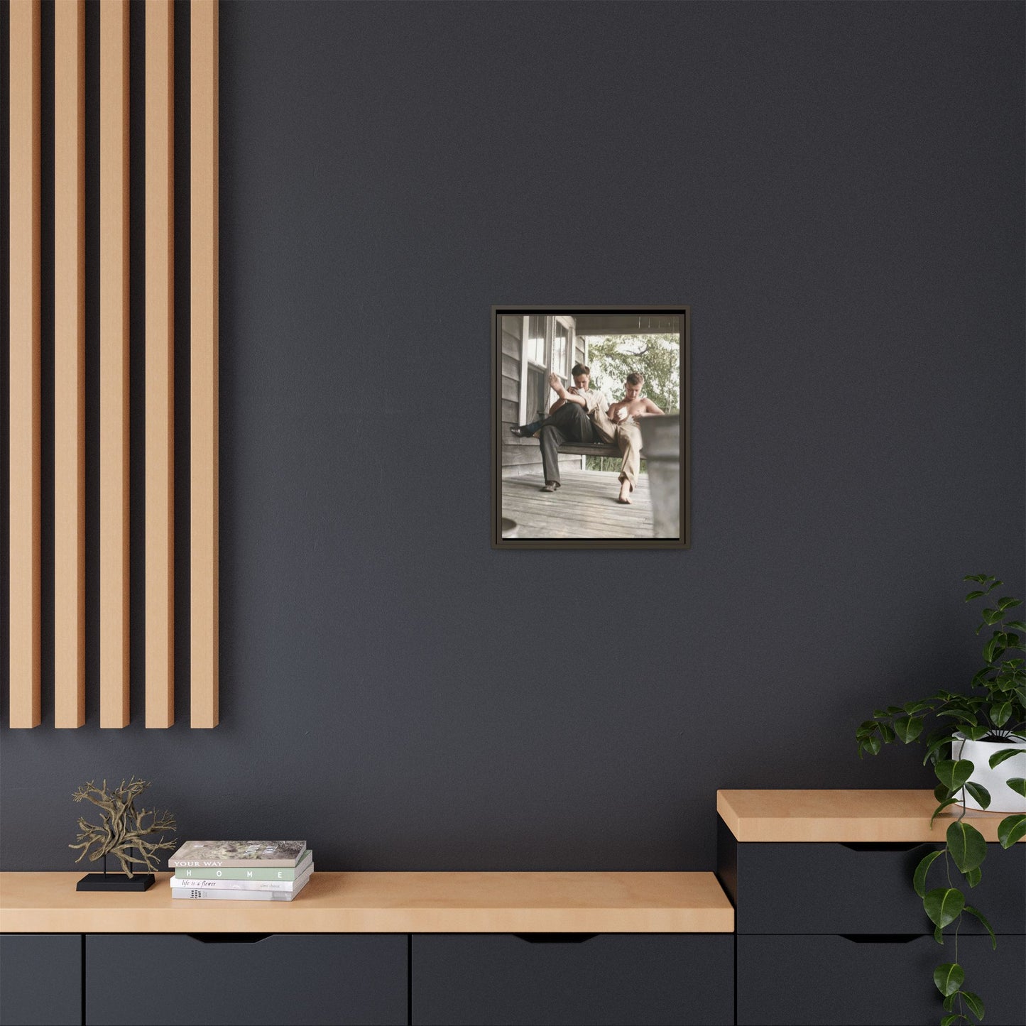 paire 051 | Framed Vintage Photo - Matte Canvas