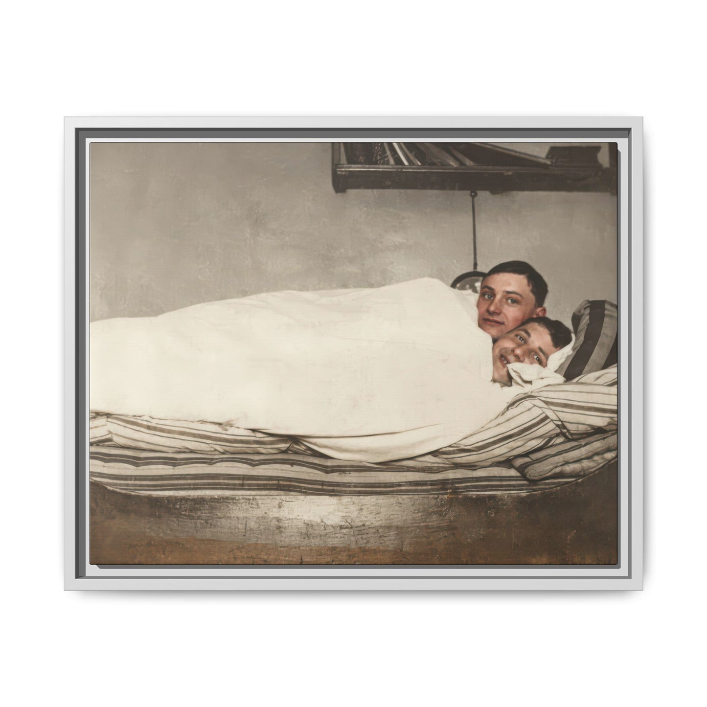 paire 117 | Framed Vintage Photo - Matte Canvas