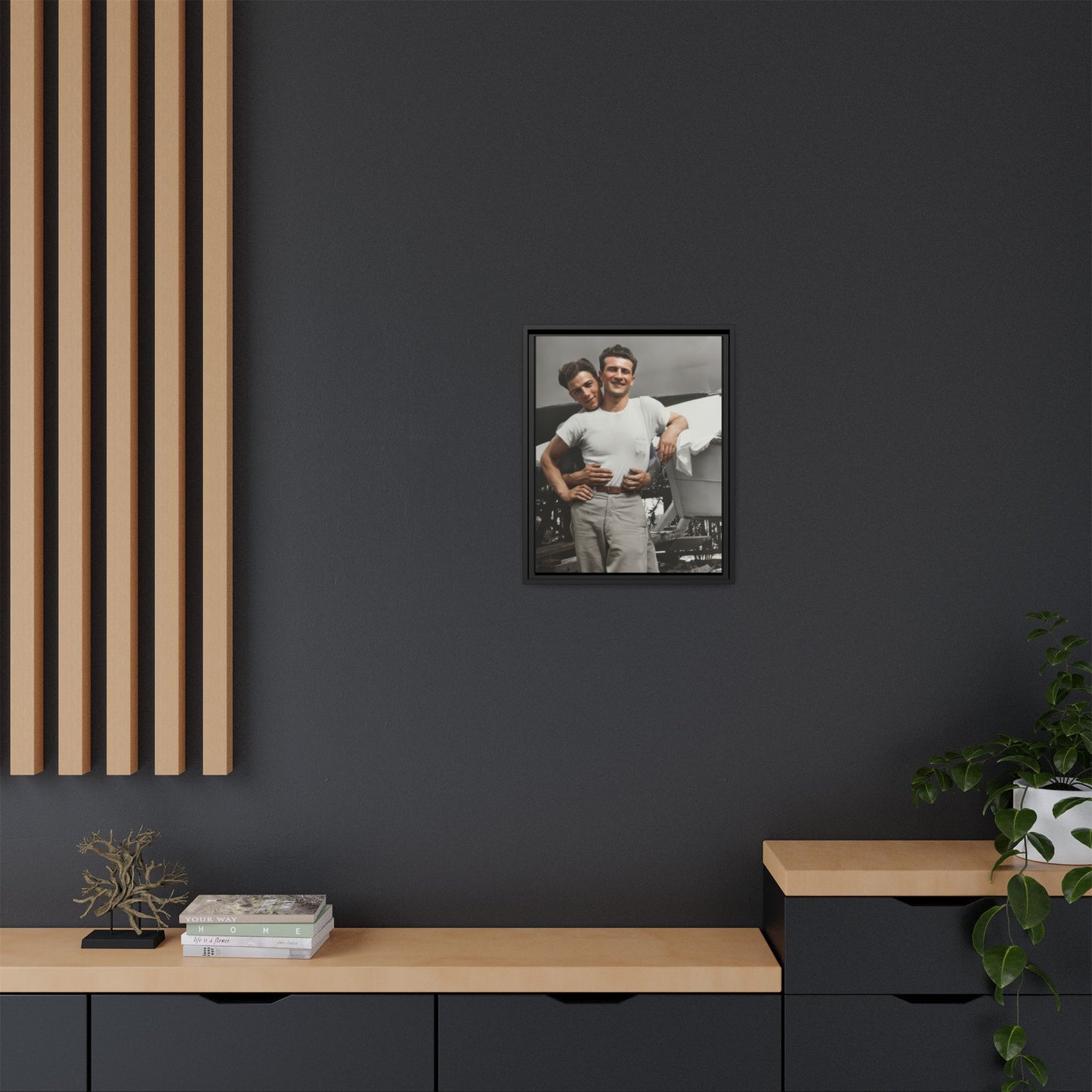 paire 150 | Framed Vintage Photo - Matte Canvas