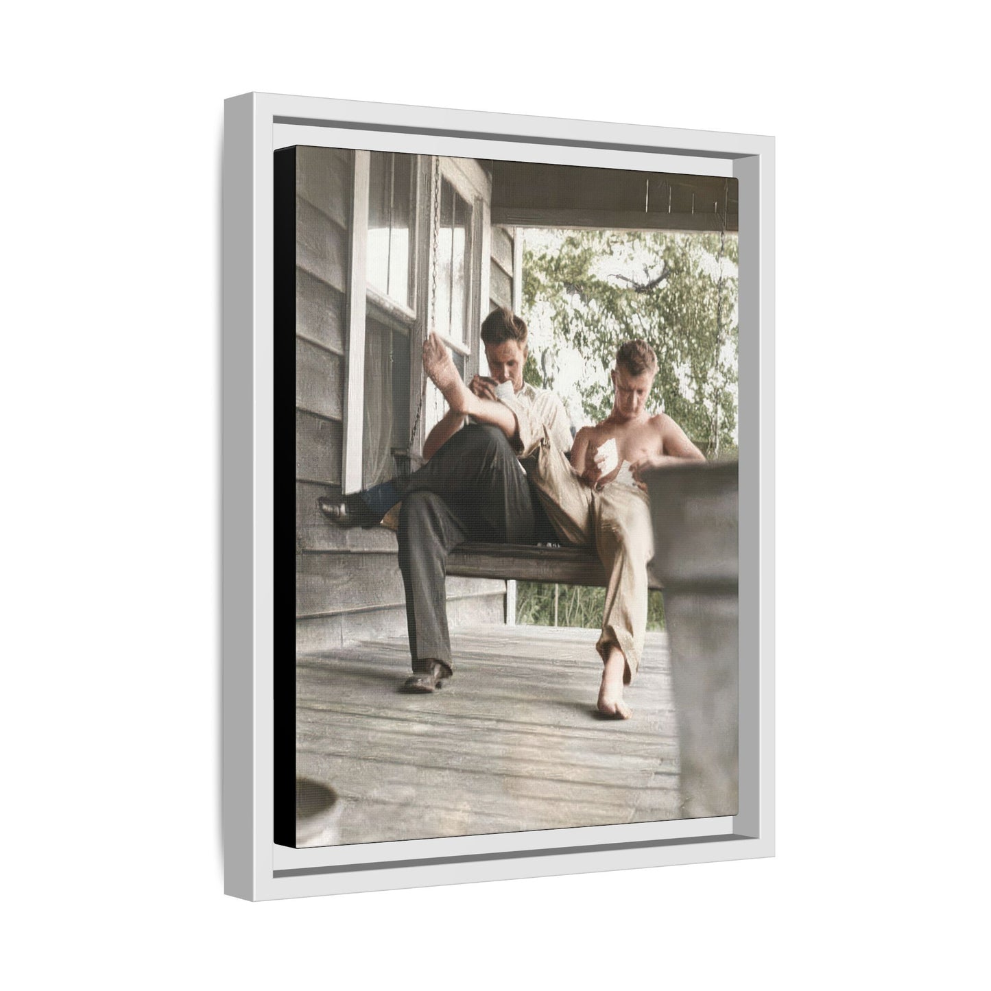 paire 051 | Framed Vintage Photo - Matte Canvas