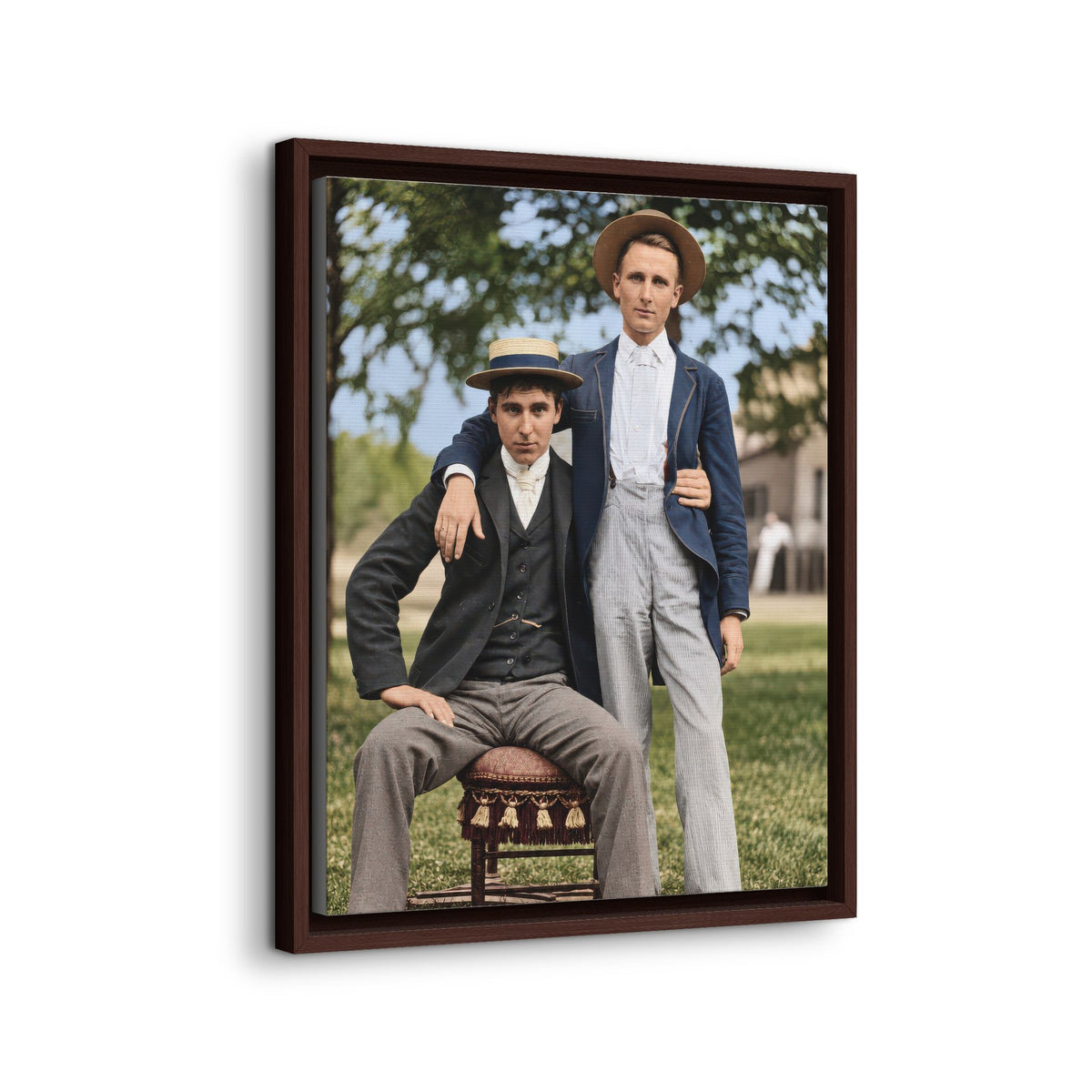 paire 167 | Framed Vintage Photo - Matte Canvas