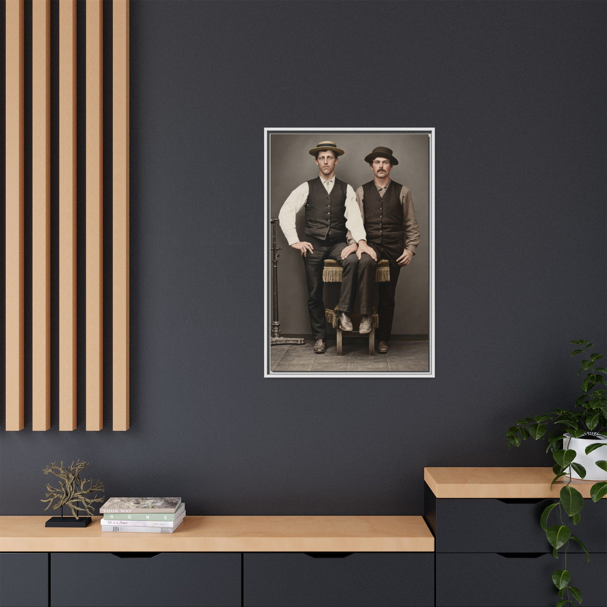 paire 163 | Framed Vintage Photo - Matte Canvas