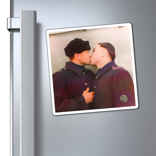 paire 004 | Magnets Gay Russian Solider Soldiers Queer Kissing Uniform Soviet Gift Present Dad