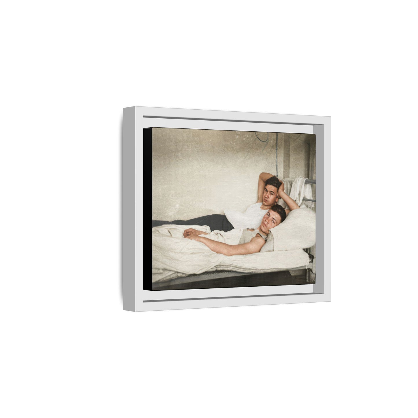 paire 146 | Framed Vintage Photo - Matte Canvas