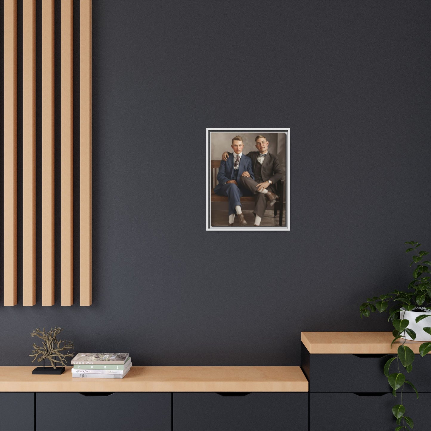 paire 128 | Framed Vintage Photo - Matte Canvas