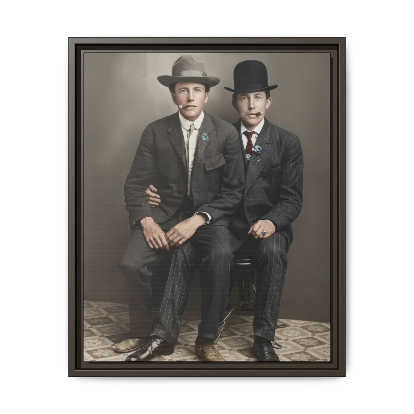 paire 083 | Framed Vintage Photo - Matte Canvas