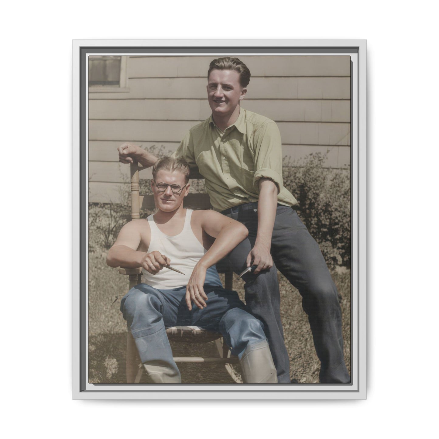 paire 064 | Framed Vintage Photo - Matte Canvas