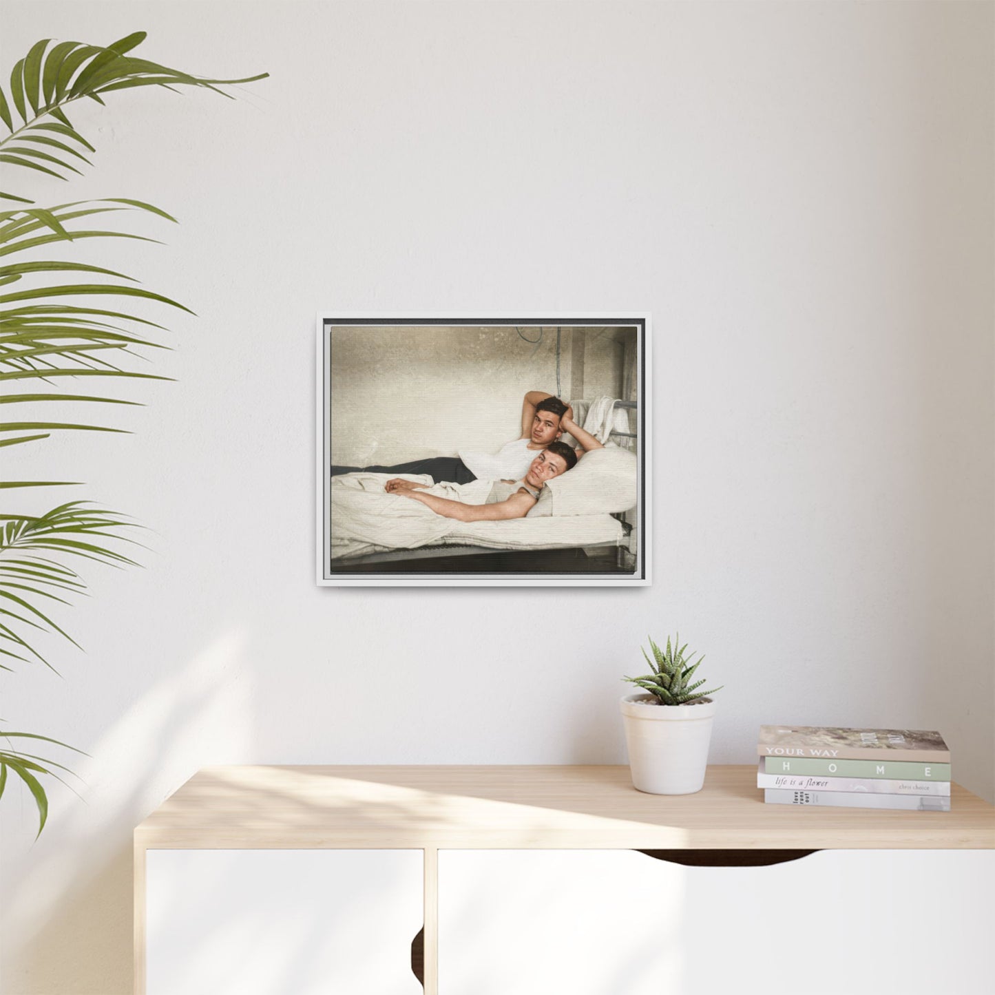 paire 146 | Framed Vintage Photo - Matte Canvas