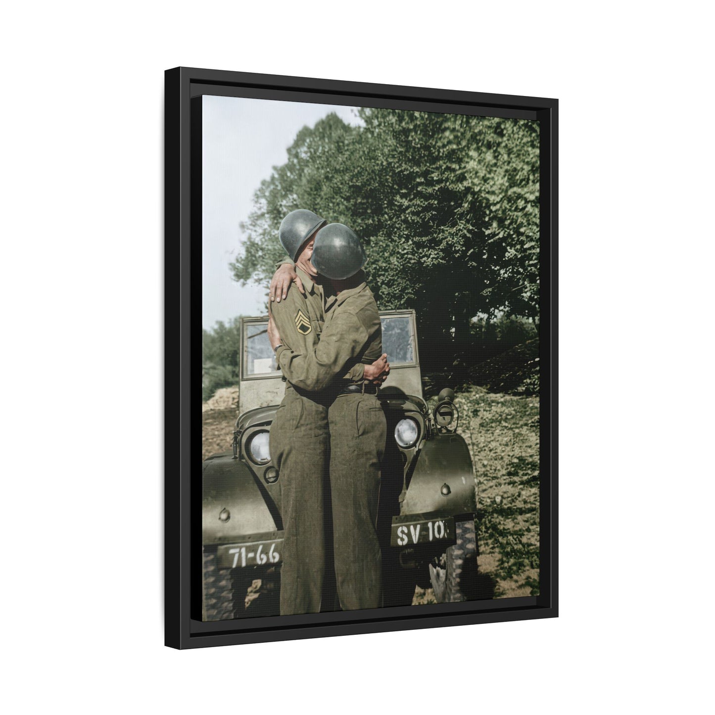 paire 065 | Framed Vintage Photo - Matte Canvas