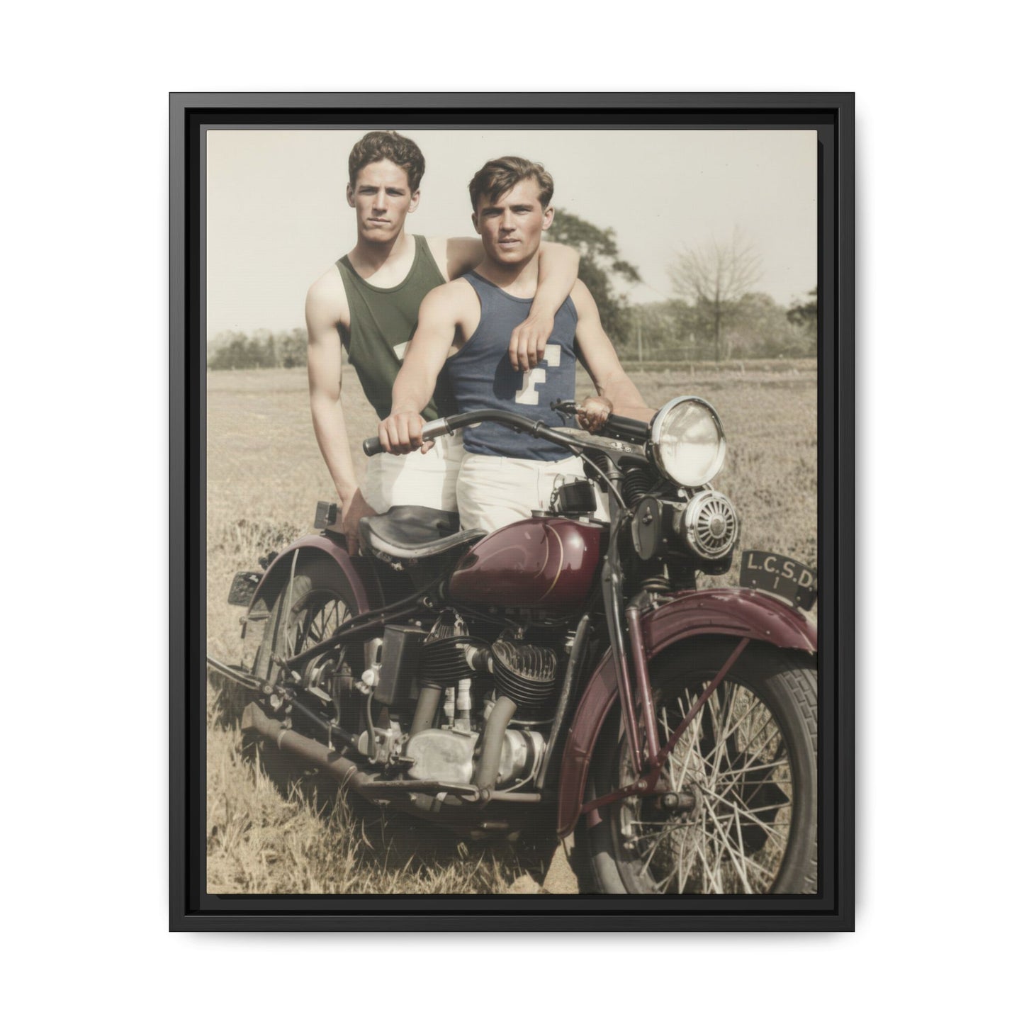 paire 055 | Framed Vintage Photo - Matte Canvas