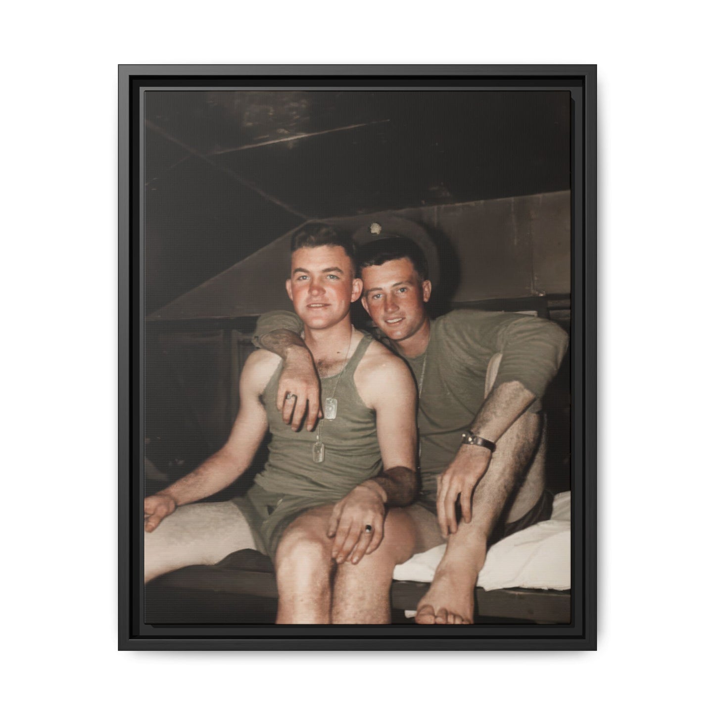 paire 040 | Framed Vintage Photo - Matte Canvas