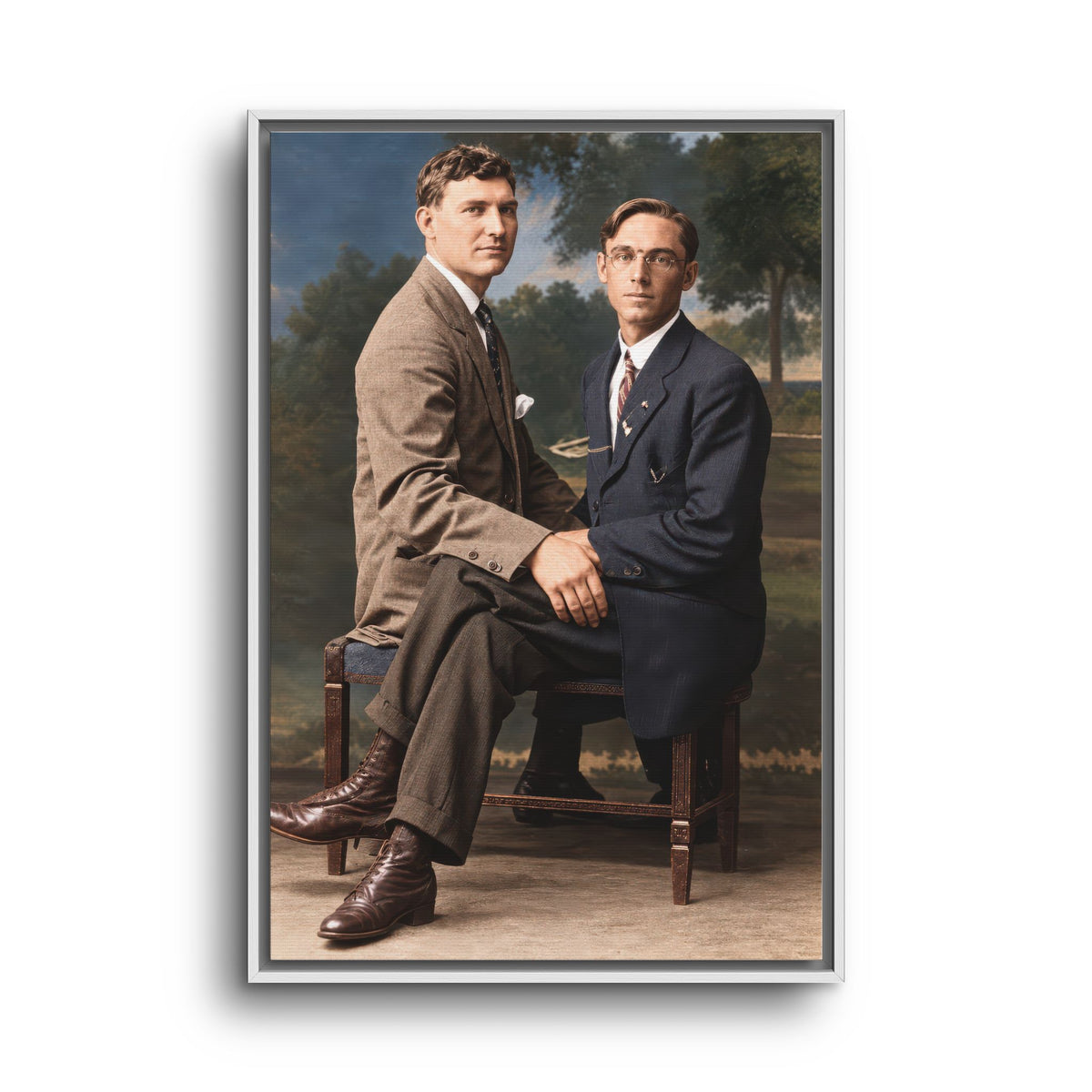 paire 165 | Framed Vintage Photo - Matte Canvas