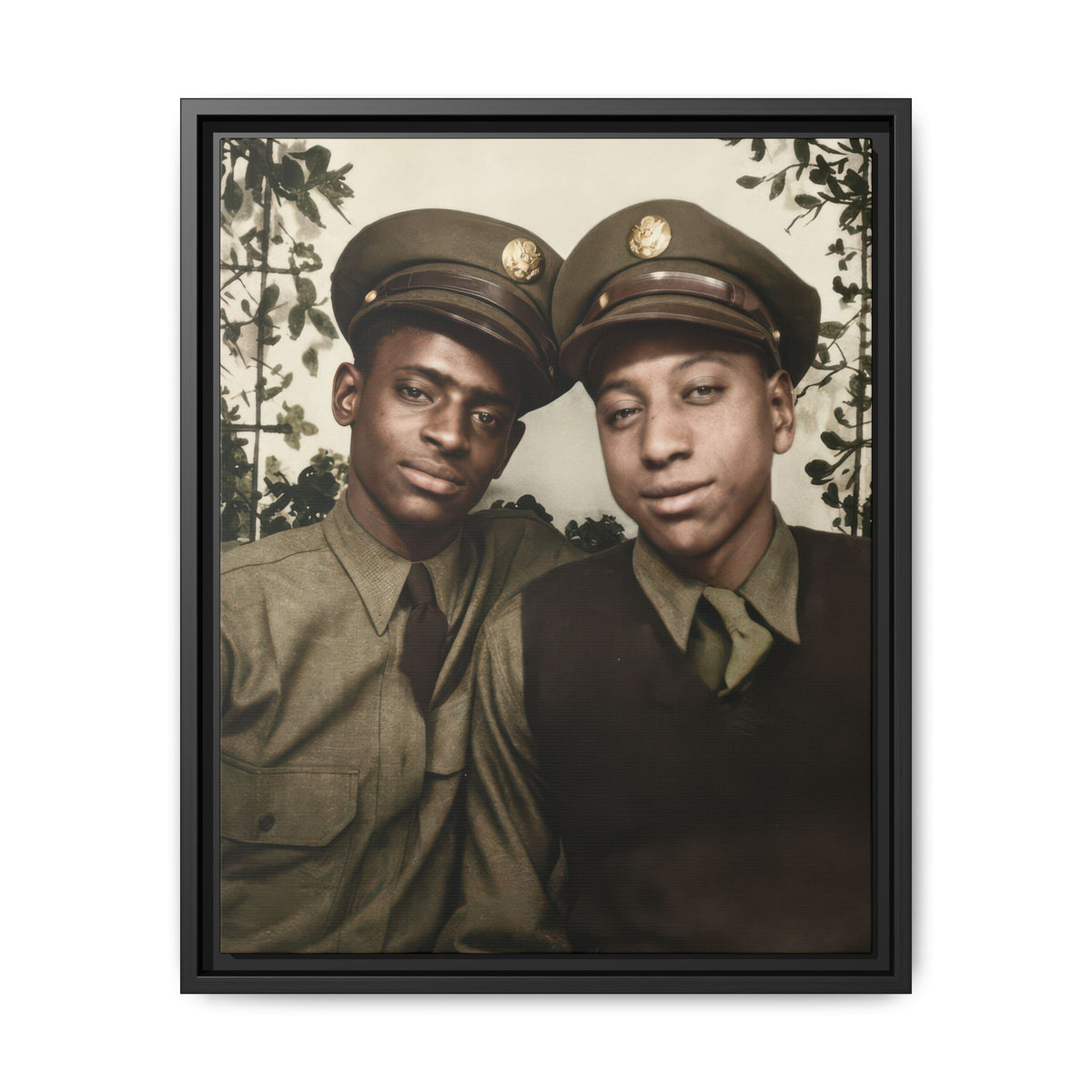 paire 152 | Framed Vintage Photo - Matte Canvas